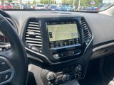Used 2019 Jeep Cherokee Limited w/ Luxury Group image 3
