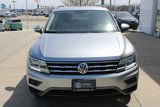 Certified 2021 Volkswagen Tiguan SE w/ Panoramic Sunroof Package image 2