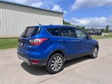 Used 2017 Ford Escape Titanium image 3