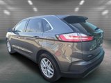 Used 2022 Ford Edge SEL w/ Convenience Package image 3