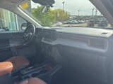 Used 2022 Ford Maverick Lariat w/ Lariat Luxury Package image 6