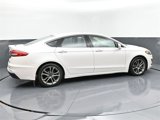 Used 2020 Ford Fusion Titanium image 3