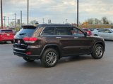 Used 2017 Jeep Grand Cherokee Limited image 3