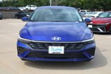 New 2025 Hyundai Elantra SE image 3