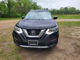 Used 2020 Nissan Rogue SV image 3