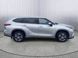 Used 2021 Toyota Highlander XLE image 6