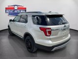 Used 2017 Ford Explorer Limited image 5
