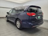 Used 2017 Chrysler Pacifica Limited w/ UConnect Theater Package image 5
