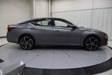 Used 2023 Nissan Altima 2.5 SR w/ SR Premium Package image 2