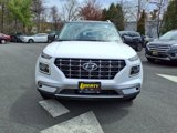 Certified 2024 Hyundai Venue Limited image 2