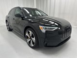 Used 2022 Audi e-tron Premium Plus w/ Premium Plus Package image 2