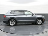 Used 2018 Volkswagen Tiguan S image 2