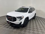 Used 2021 GMC Terrain SLE w/ Driver Convenience Package image 3