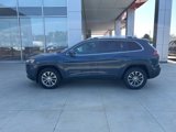Used 2019 Jeep Cherokee Latitude Plus w/ Cold Weather Group image 4