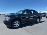 Used 2013 Chevrolet Avalanche LTZ image 2