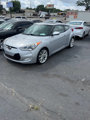 Used 2012 Hyundai Veloster w/ Style Pkg image 2