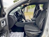 Used 2019 Dodge Durango SXT image 2