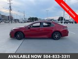 Used 2021 Toyota Camry SE image 2
