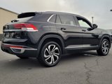 Certified 2020 Volkswagen Atlas Cross Sport SEL Premium image 3