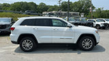 Certified 2021 Jeep Grand Cherokee Laredo image 3