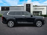 Used 2022 Kia Telluride S image 2