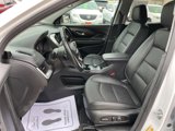Used 2024 GMC Terrain SLT image 3