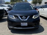 Used 2016 Nissan Rogue SV w/ SV Premium Package image 3