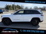 Used 2023 Jeep Grand Cherokee Altitude image 5