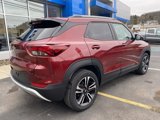 Used 2023 Chevrolet TrailBlazer LT image 2