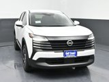 New 2025 Nissan Kicks SV image 3