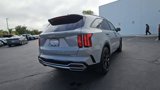 Used 2022 Kia Sorento SX image 2