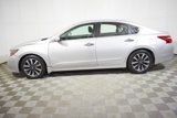 Used 2017 Nissan Altima 2.5 SL w/ 2.5 Technology Package image 2