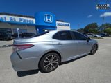 Used 2019 Toyota Camry SE image 3