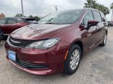 Used 2020 Chrysler Voyager L image 3