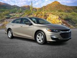 Used 2024 Chevrolet Malibu LT image 2