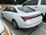 Used 2021 Hyundai Elantra SE image 4