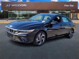 New 2025 Hyundai Elantra Sport image 3