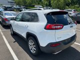 Used 2018 Jeep Cherokee Limited image 4