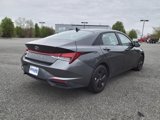 Used 2023 Hyundai Elantra SEL image 4