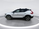 Used 2021 Volvo XC40 T4 R-Design w/ Advanced Package image 4