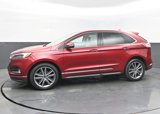 Used 2019 Ford Edge Titanium w/ Equipment Group 301A image 4