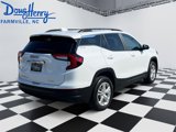 Used 2023 GMC Terrain SLE w/ Driver Convenience Package image 5