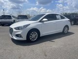 Used 2022 Hyundai Accent SEL image 3