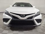 Used 2022 Toyota Camry SE image 3