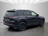 Used 2024 Jeep Grand Cherokee Altitude image 4