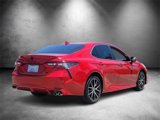 Used 2023 Toyota Camry SE image 3