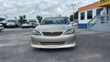 Used 2004 Toyota Camry LE image 2