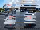 Used 2021 Honda Pilot LX image 4