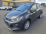 Used 2018 Chevrolet Trax LT w/ LT Convenience Package image 2