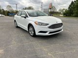 Used 2017 Ford Fusion SE w/ Fusion SE Technology Package image 5